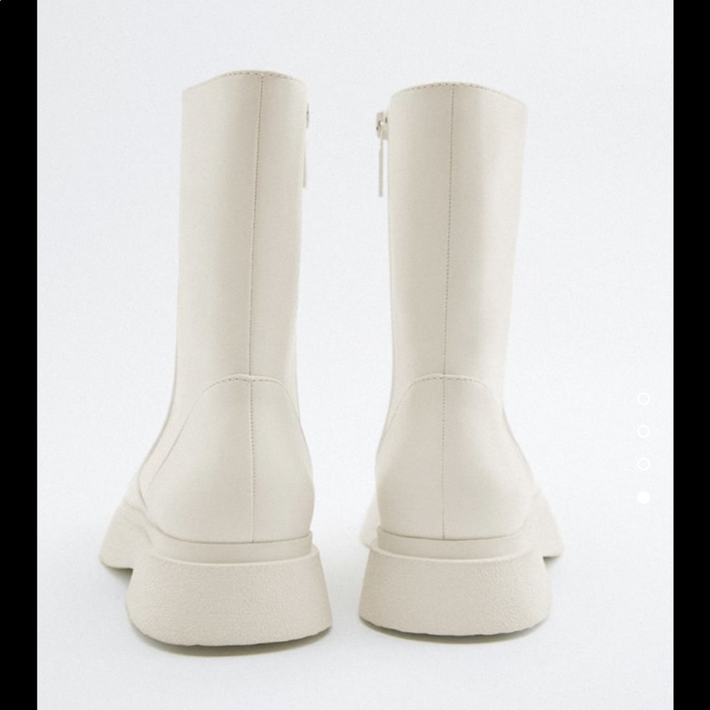 Zara Solid Color Ankle Boots - image 4